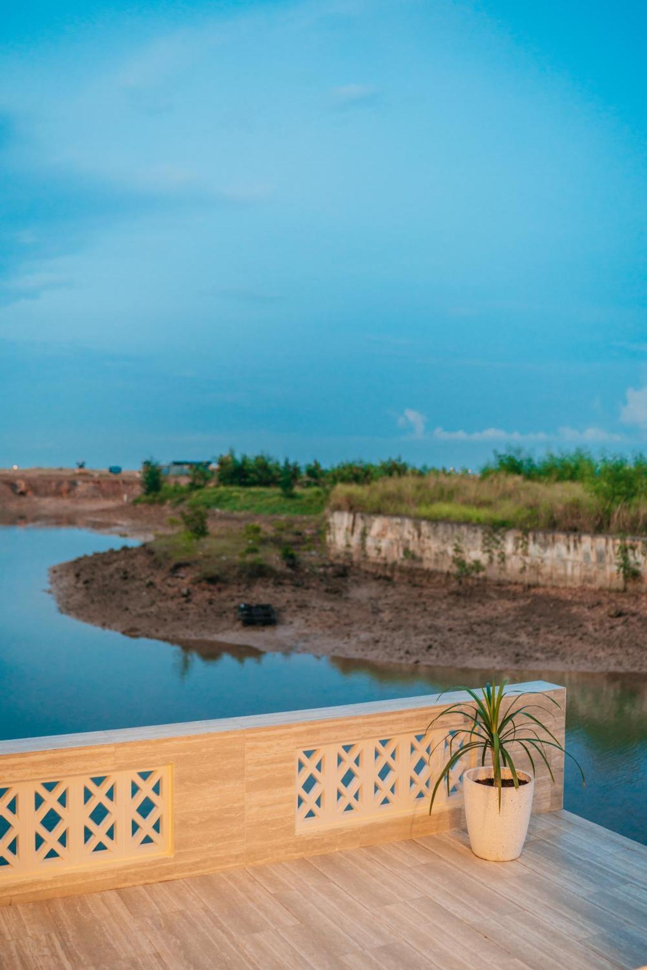 Canoe And Fishing , Free Pickup Villa Batam Ngoại thất bức ảnh